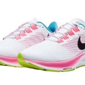 NEW NIKE Air Zoom Pegasus 37 Brand New In Box